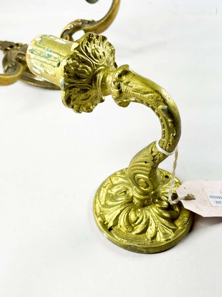 Dos apliques en bronce con luces - imagen 3
