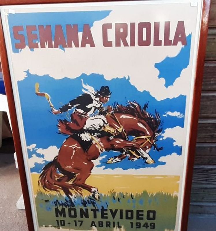 CUADRO MARCO DE MADERA Y VIDRIO CON AFICHE SEMANA CRIOLLA MONTEVIDEO 1949 - imagen 2