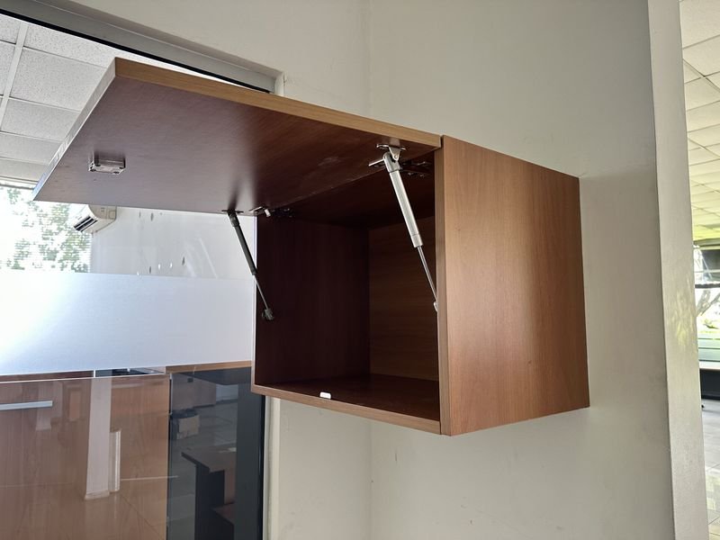 Mueble Aéreo de Alta Calidad con Mecanismo de Elevación - imagen 6
