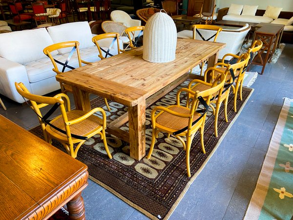 Mesa de Comedor Rústica de Madera con 8 Sillas Estilo Nórdico - imagen 1