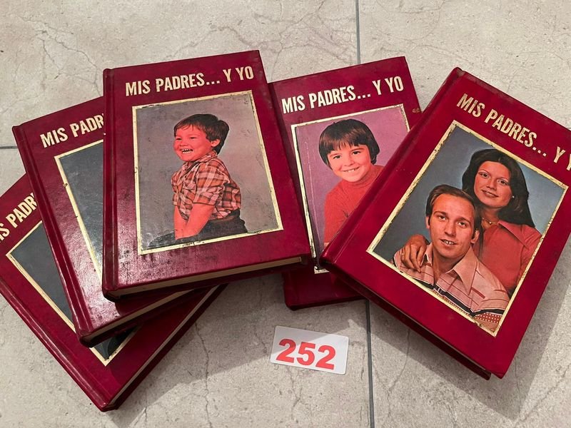 Colección "Mis Padres... Y Yo" por F. Escardó (5 Tomos)