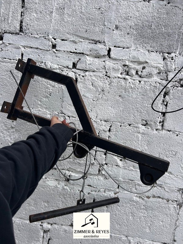 Estructura de Polea para Gimnasio con Cable y Barra - imagen 1