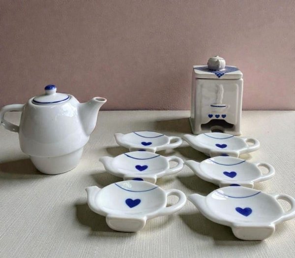 Juego de té con tetera y azucarero - imagen 2