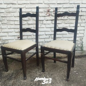 Dos sillas antiguas estilo provenzal - imagen 3