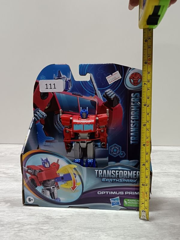 Transformador Hasbro EarthSpark Optimus Prime - imagen 4