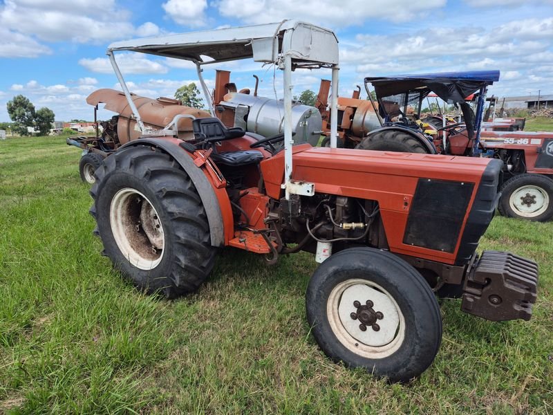 Lote siguiente: Tractor Fiat Agri - Maquinaria Agrícola
