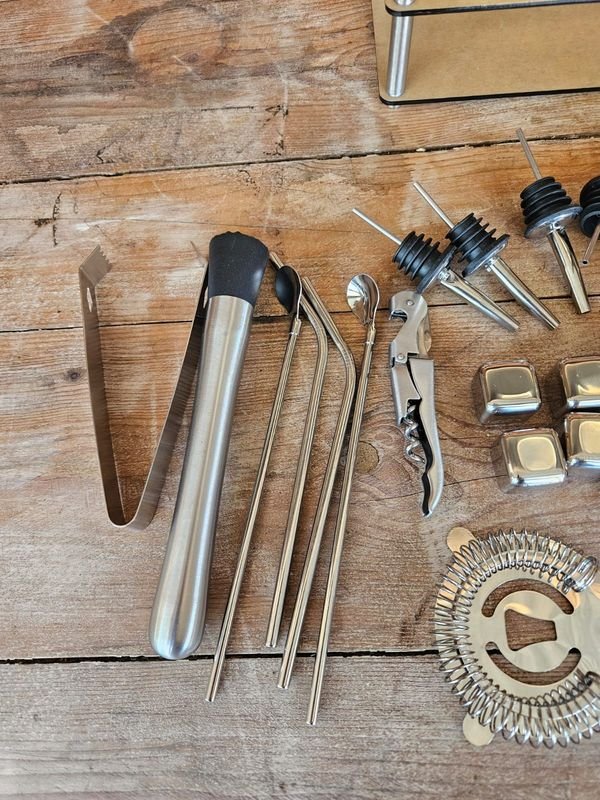 Conjunto de herramientas para preparar cócteles - imagen 8