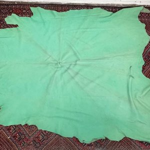 Lote anterior: Cuero Verde Entero para Tapicería