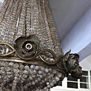 Araña Francesa de Bronce y Cristal con Ocho Luces - imagen 4