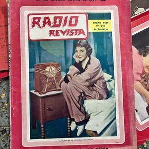 Lote de 10 Revistas "Radio Revista" (1930s-1940s) - imagen 4