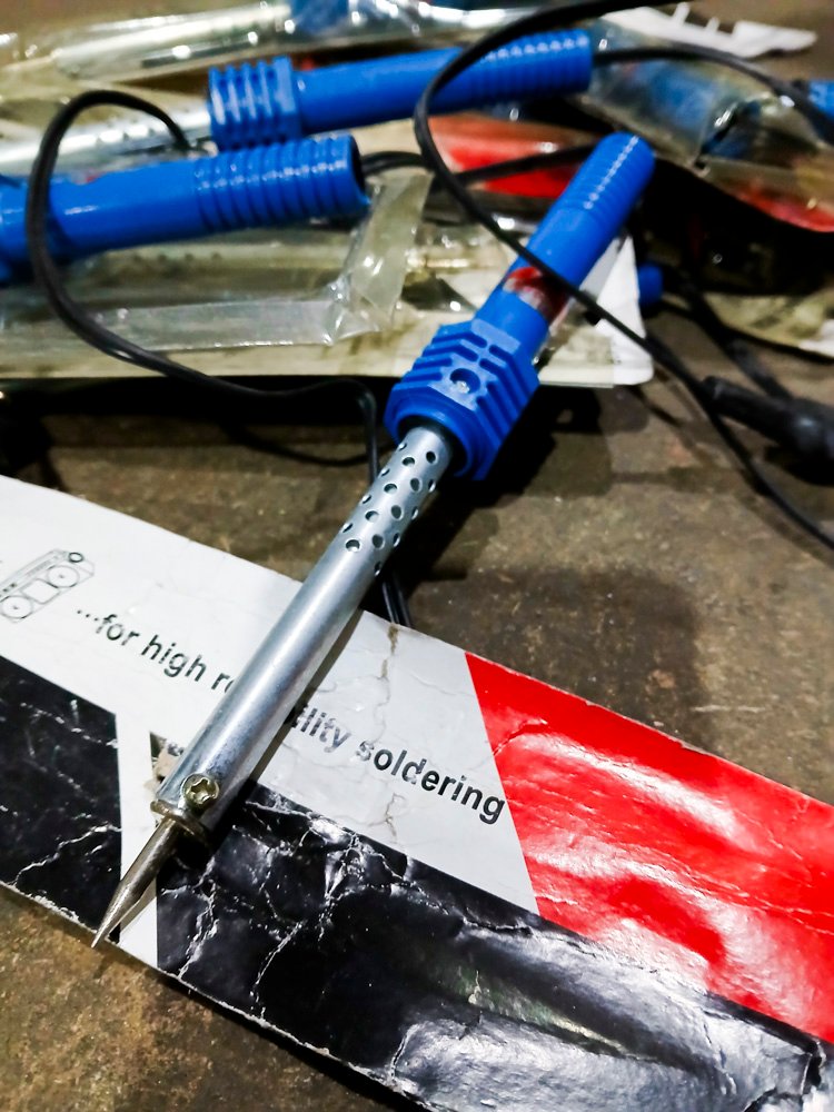 Solder Gun y Herramientas - imagen 3