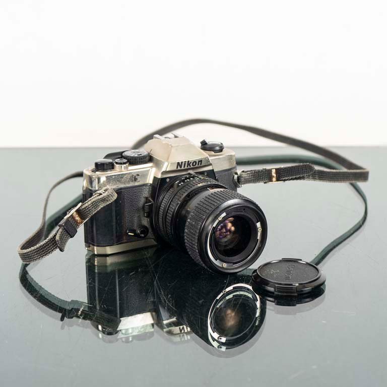 Cámara Nikon 35mm Fm10 con lente - Asegúrate de probarla antes de comprar - imagen 1