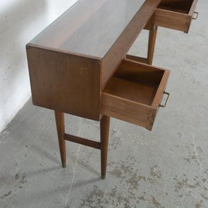 Mesa Tocador Americana con Vidrio y Dos Cajones - imagen 3