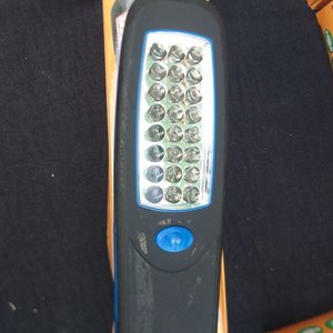 Linternas LED de Trabajo a Pila (Pack x 4) - imagen 2