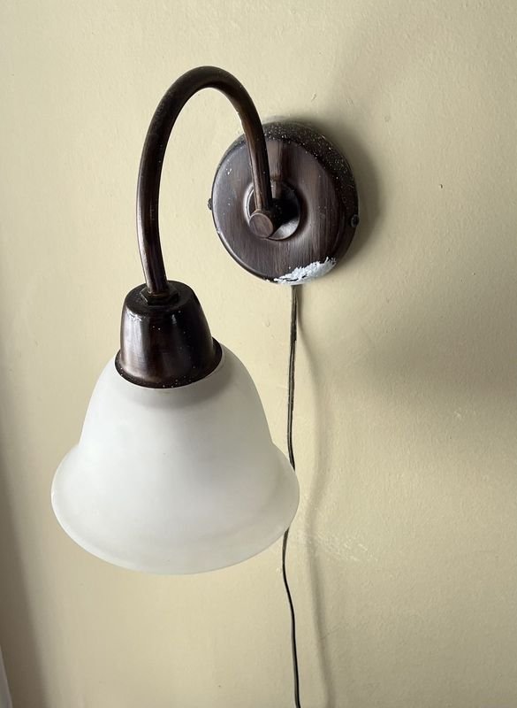 Item 878873 - Image 1