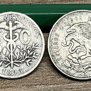 Lote anterior: Dos Monedas de Plata: Bolivia 1893 y México 1952
