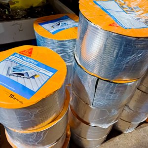 24 Rollos de Membrana Autoadhesiva Sika MultiSeal 10 cm x 10 mts - imagen 4