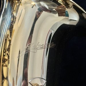 Saxofón Alabama Dorado con Estuche - imagen 2