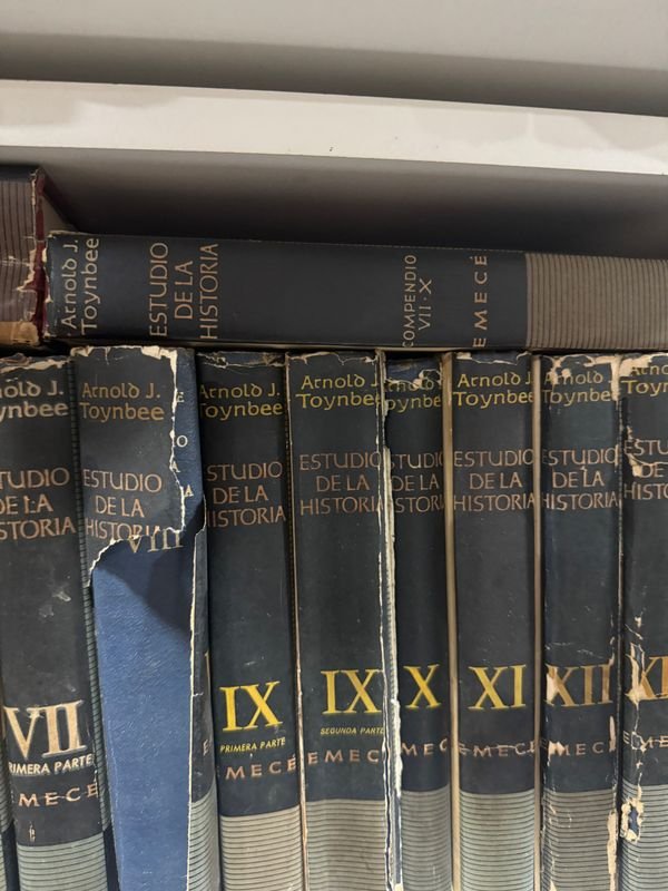 Colección de libros antiguos sobre historia por Arnoio Toynbee - imagen 7