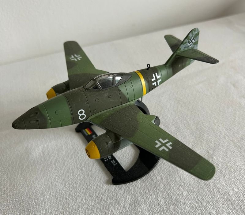 Maqueta Coleccionable Avión Caza Alemán Messerschmitt Me 262 Segunda Guerra Mundial