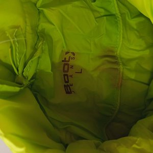 Campera acolchada verde talle L - imagen 3