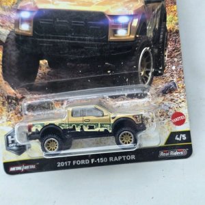 Hot Wheels Premium Ford F-150 Raptor 2017 "Car Culture" - imagen 3