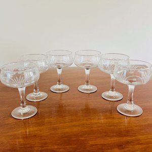 Juego de 11 Copas de Champagne Antiguas Talladas - imagen 6