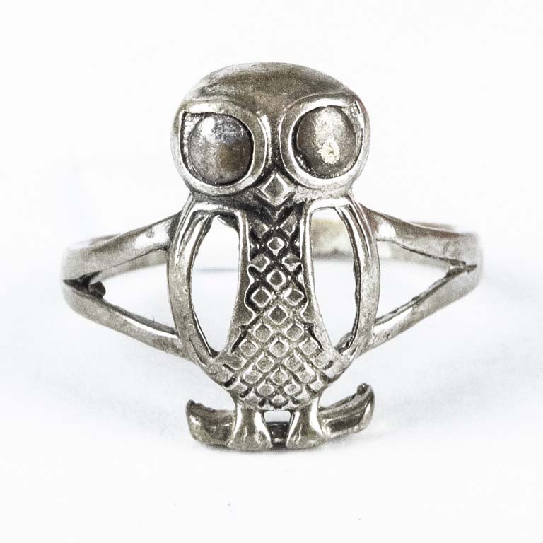 Lote siguiente: Anillo de plata en buen estado