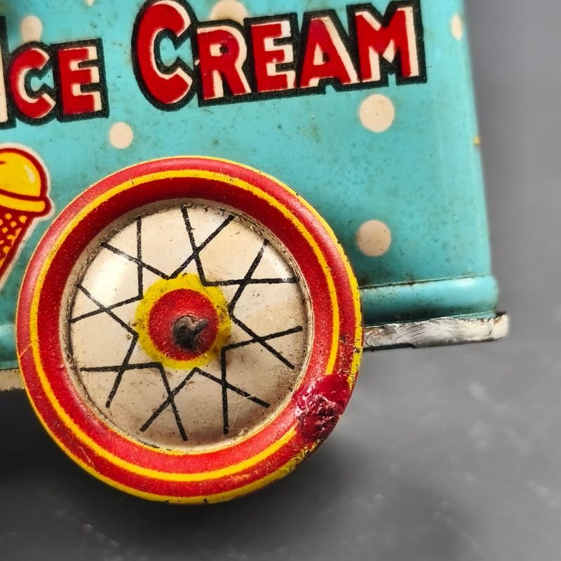 Carrito de helado vintage de juguete - imagen 6