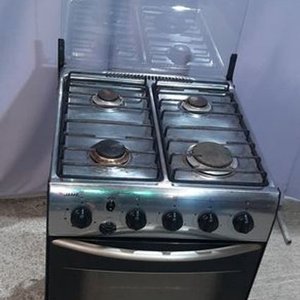 Cocina a Gas James 4 Hornallas con Horno - imagen 3