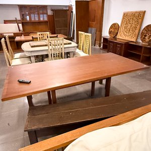 Lote anterior: Mesa de Comedor Rectangular de Madera con Banco y Futón