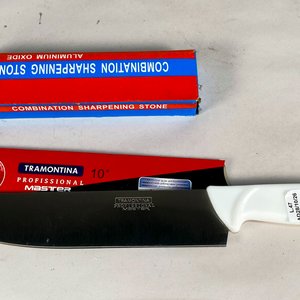 Cuchilla Tramontina Master 10" con Piedra de Afilar Profesional - imagen 3
