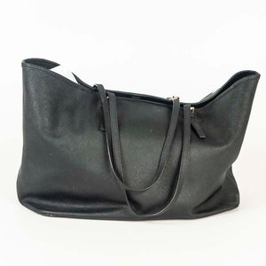 Bolso Negro Michael Kors con Apliques Dorados - imagen 2