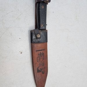 Cuchillo de Monte Tramontina con Sacacorchos y Vaina de Cuero - imagen 2