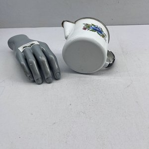 Lechera Esmaltada Blanca con Diseños Florales - imagen 3