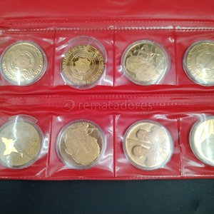 Lote anterior: Colección de Medallas Conmemorativas en Estuche Rojo