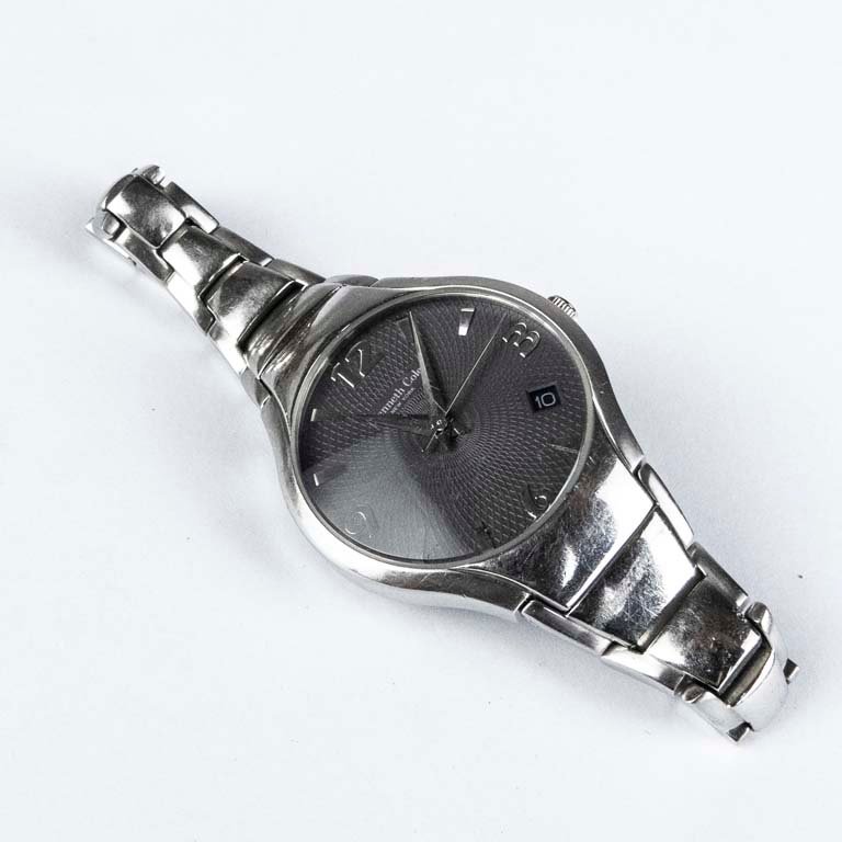 Reloj Kenneth Cole en buen estado - imagen 2