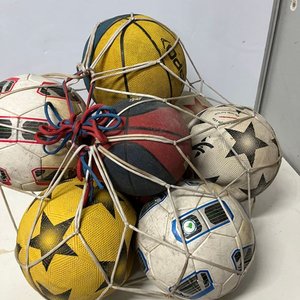 Lote de 8 Pelotas de Fútbol y Básquetbol Variadas - imagen 2