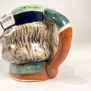 Jarra Cervecera Estilo Royal Doulton Japonesa con Detalle - imagen 3