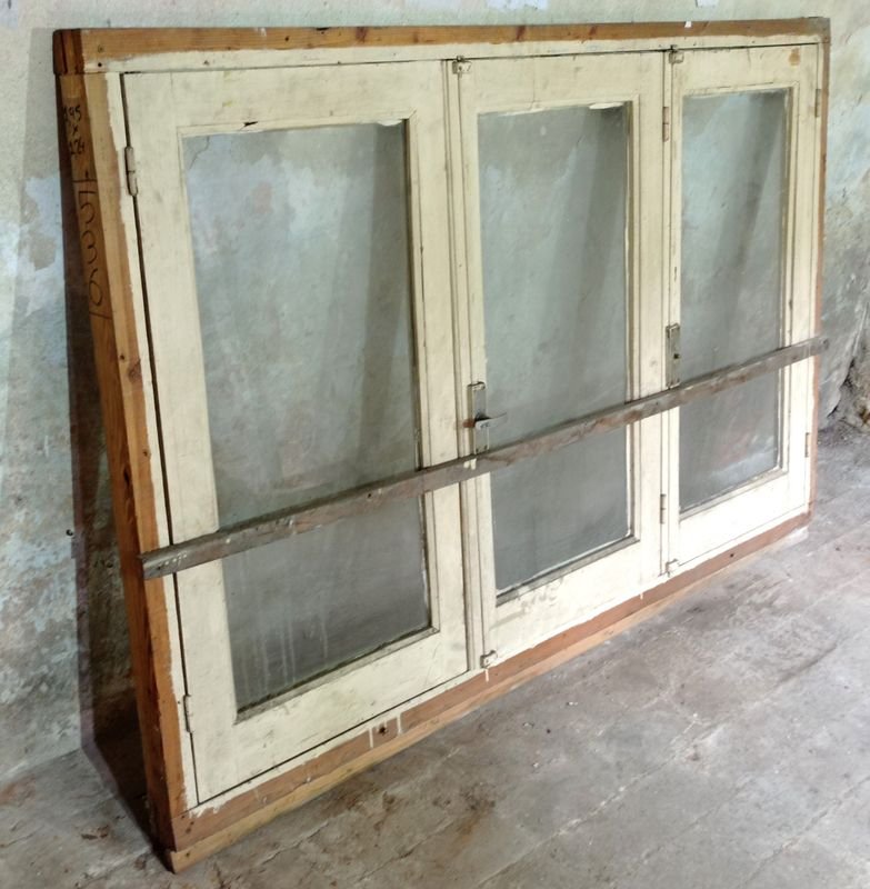 Item 900221 - Image 2