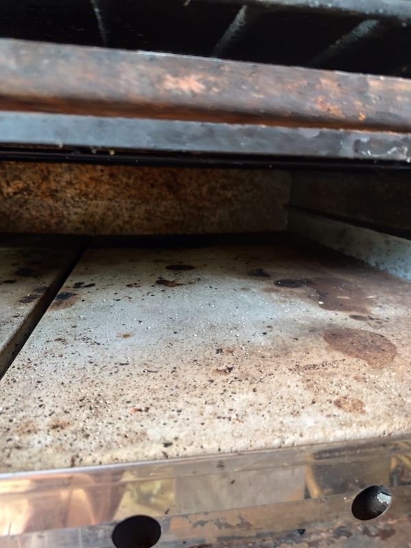 Horno a gas industrial en mal estado - imagen 4
