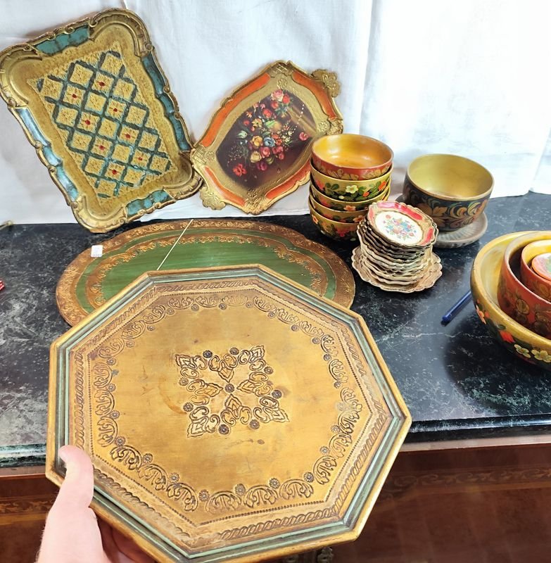 Lotes de recipientes decorativos en madera pintados a mano - imagen 6