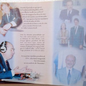 Libro "Por Siempre Carve" de Raúl E. Barbero sobre Radio Carve, tapa dura con sobrecubierta - imagen 2