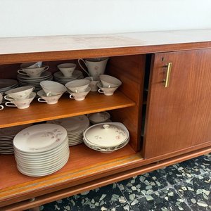 Aparador Trinchante de Madera con Bar Espejado y Cajón para Cubiertos - imagen 5