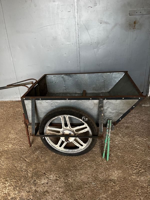 Item 876833 - Image 0