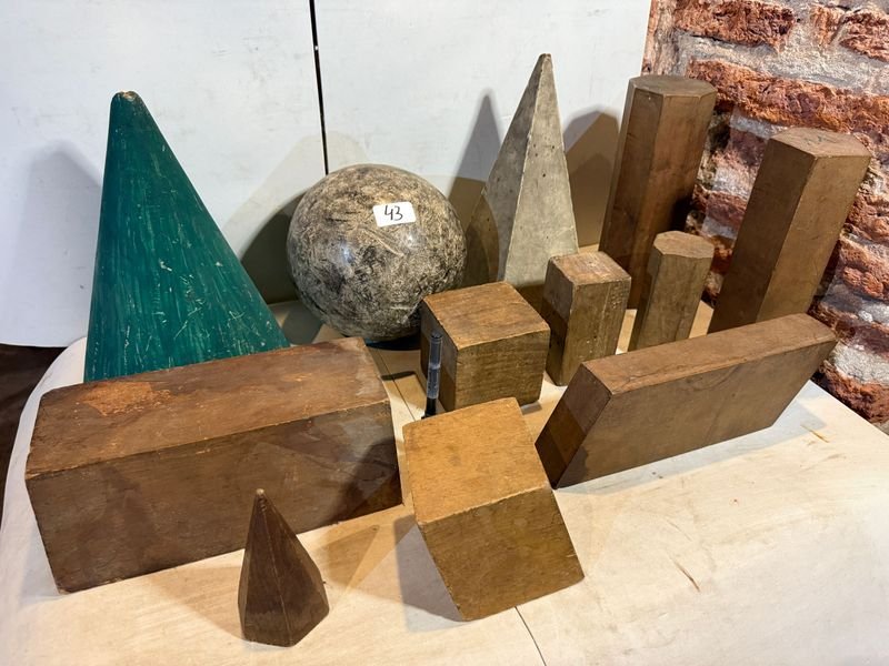 Item 851797 - Image 1