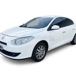 Renault Fluence Blanco Sedán 2011 - imagen 1