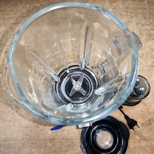 Licuadora 2 en 1 con Vaso Picador y Vaso de Vidrio - imagen 3
