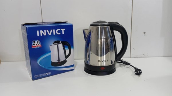 Jarra Eléctrica INVICT de Acero Inoxidable, Capacidad 2 Litros