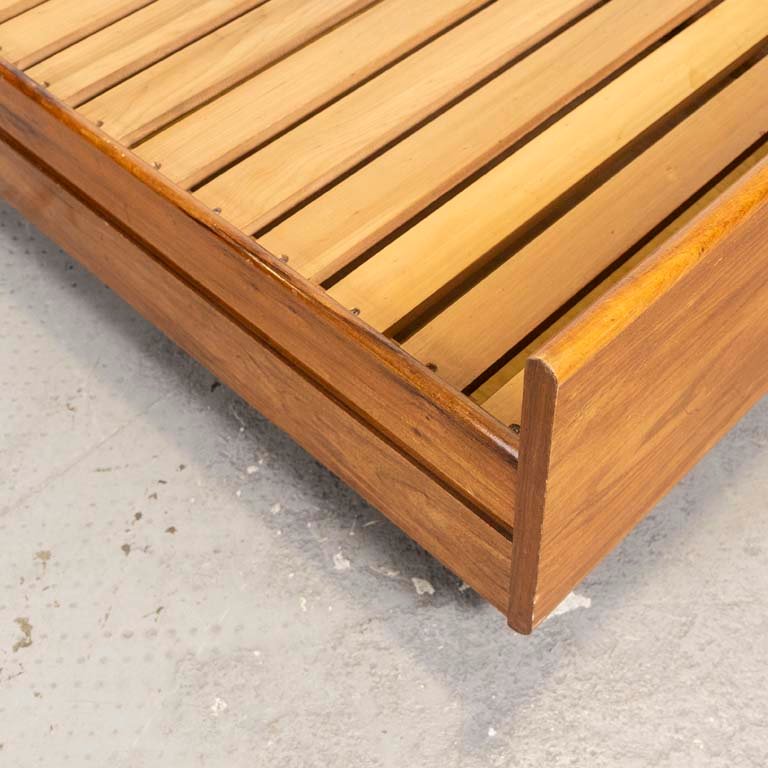 Cama cajonera rodante en madera de calidad - imagen 2